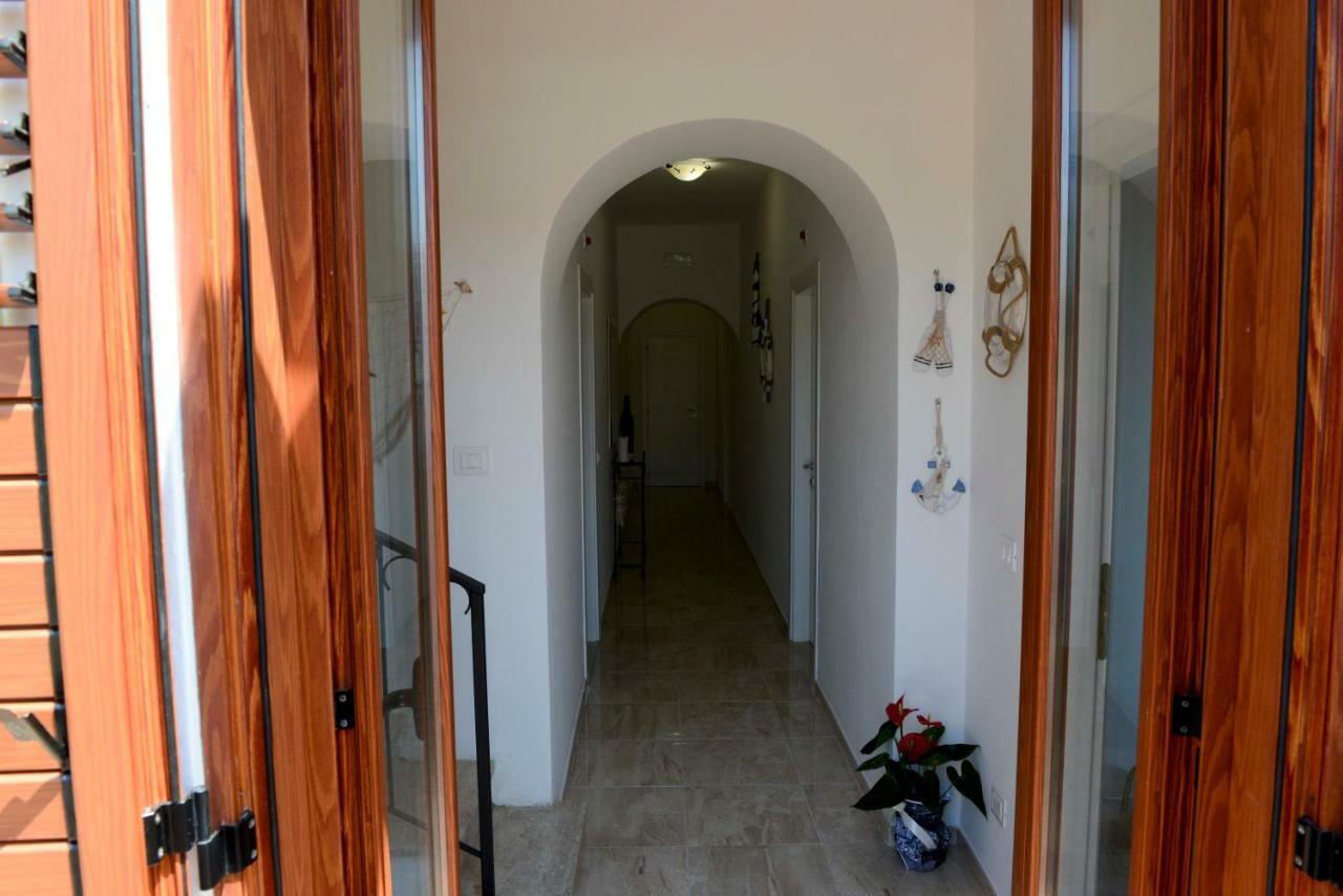 Porta Marina Guest Rooms Scalea Exterior photo
